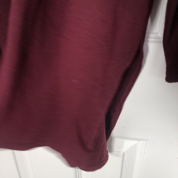 Zenana Women's Maroon V-Neck High-Low Long Sleeve Soft Knit Top - Size 1X - Picture 3 of 12